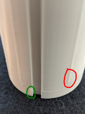 Falcon 9 - Vertical Lines 03.png