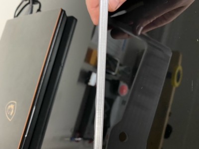 Note the wave shell walls. These warped bumps are squishy and seem to be separated from the part.